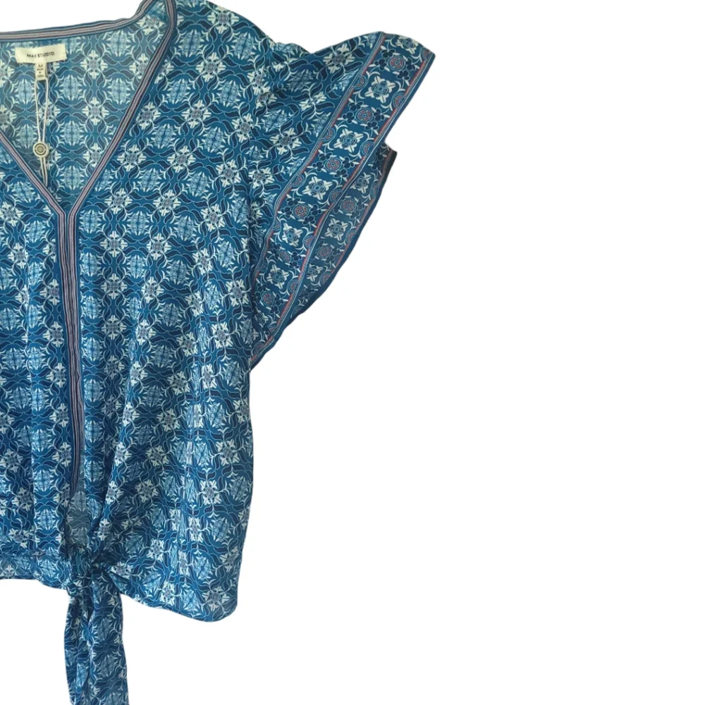 Max Studio Coastal Boho Tile Print Tie Front Blouse M Flutter Sleeve Summer NWT - Picture 3 of 10